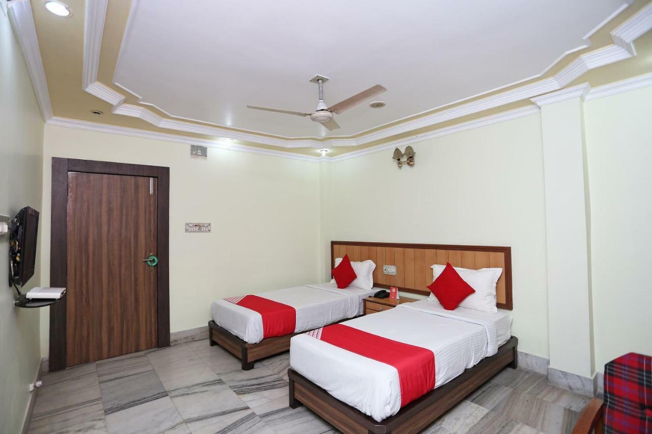 Oyo 24916 Hotel Aquatic Palace Kalyani Extérieur photo