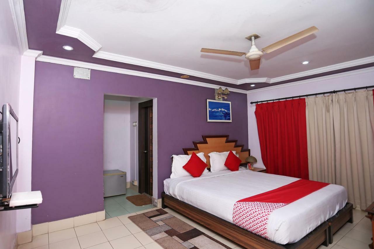 Oyo 24916 Hotel Aquatic Palace Kalyani Extérieur photo